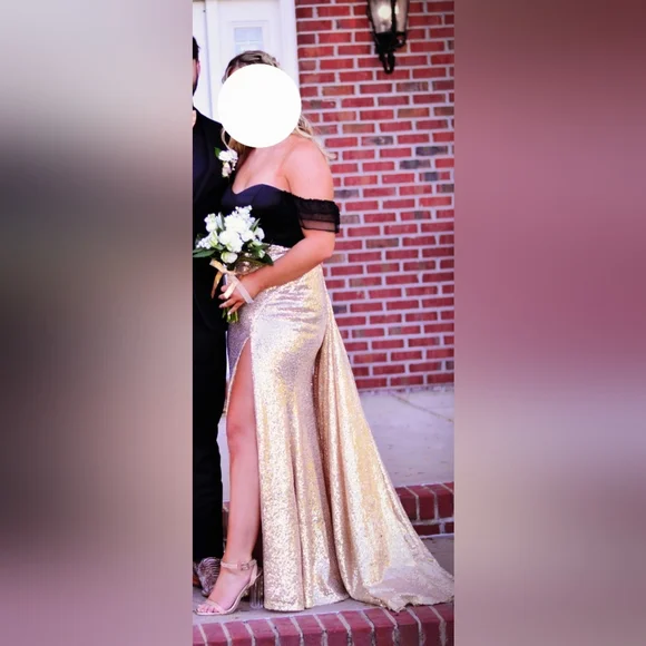 Prom dress 2 piece - Picture 6 of 7